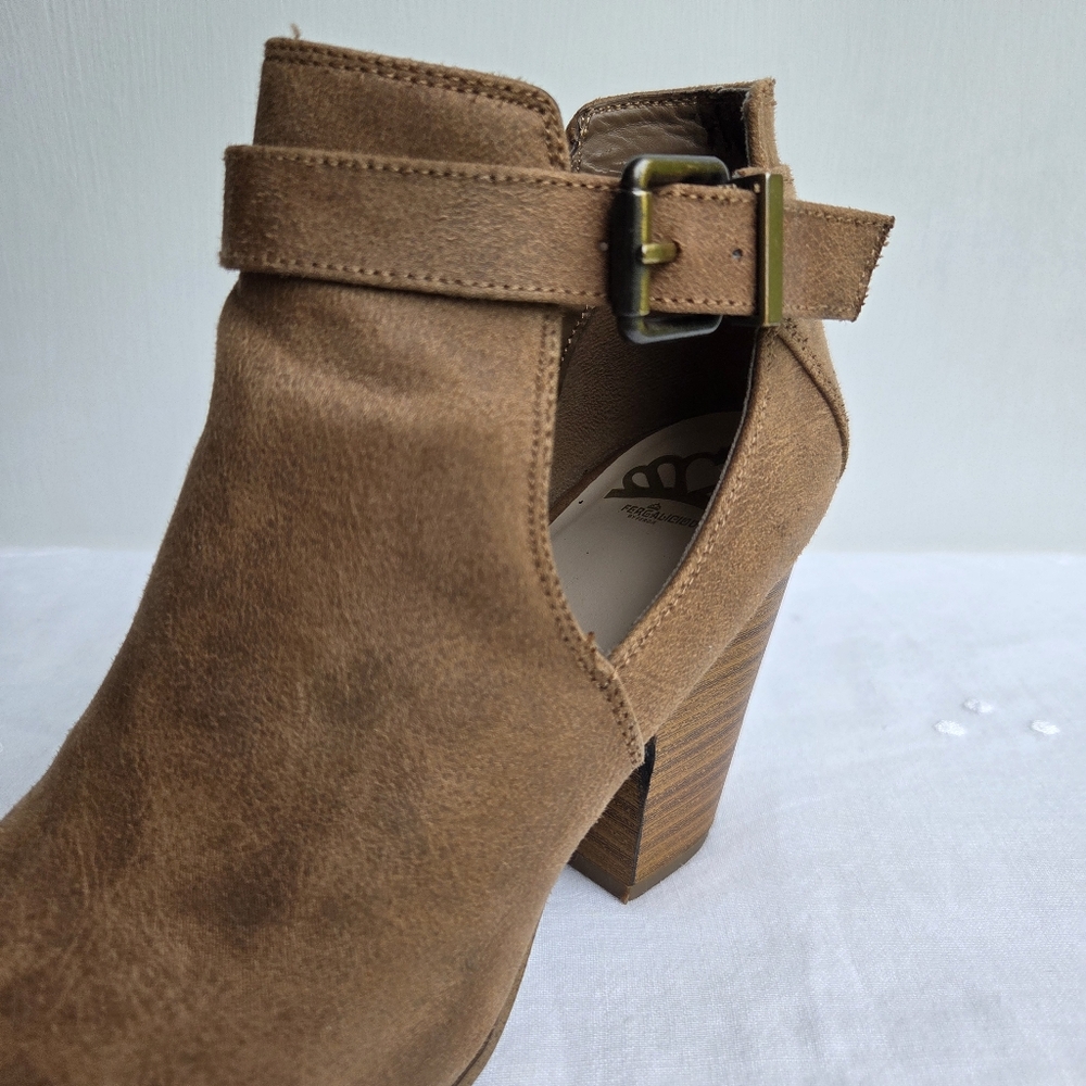 Fergalicious Retro Peep Toe Sandal Size-8.5 - Picture 6 of 10